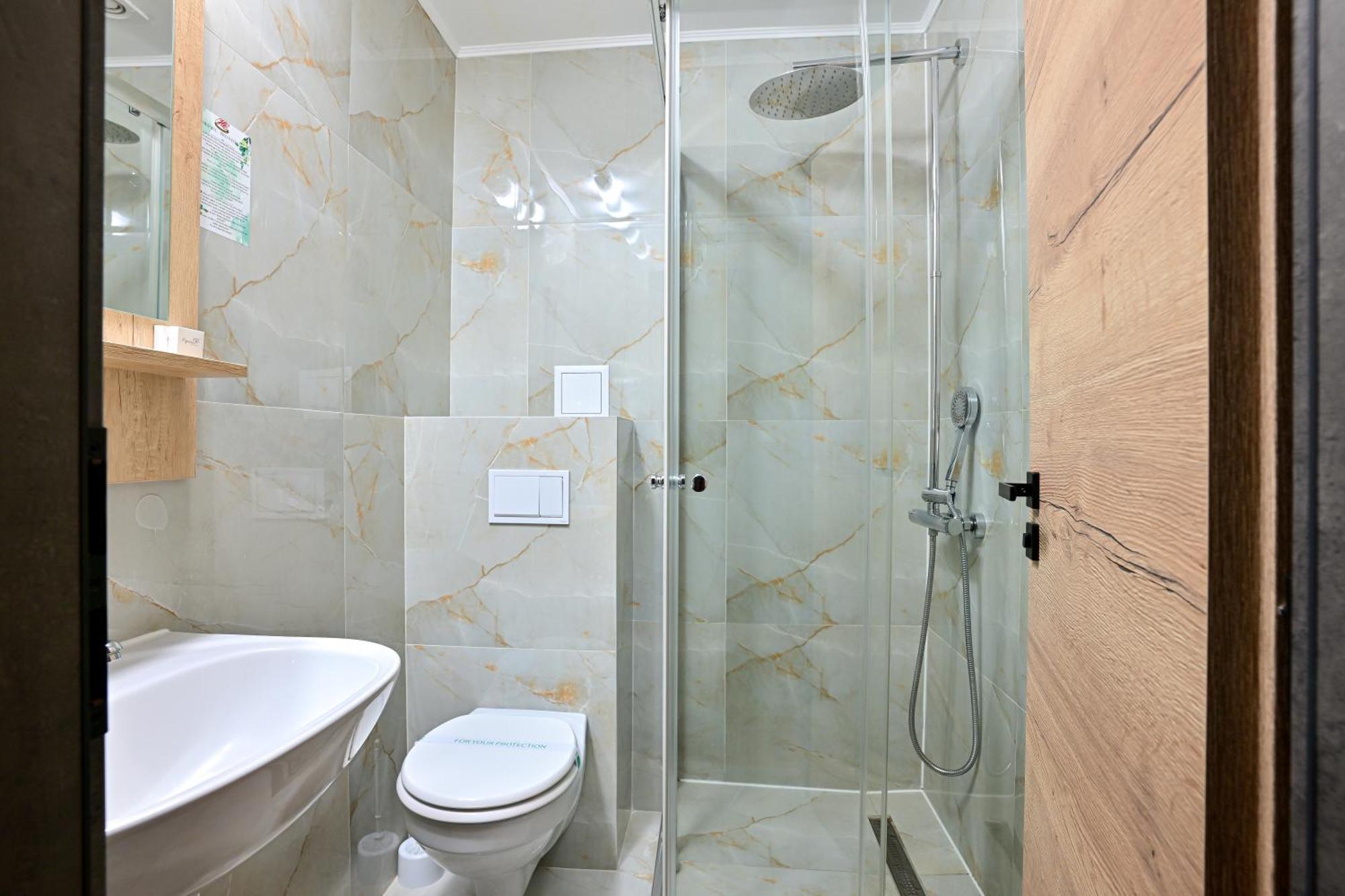 Hotel Class Hermannstadt מראה חיצוני תמונה