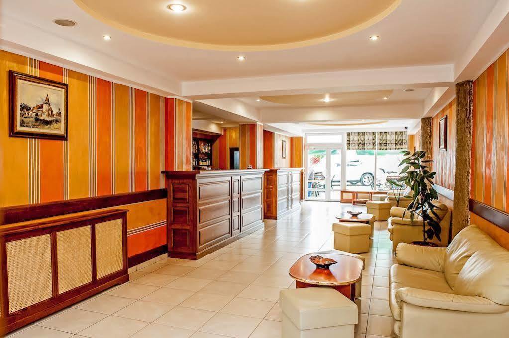 Hotel Class Hermannstadt מראה חיצוני תמונה